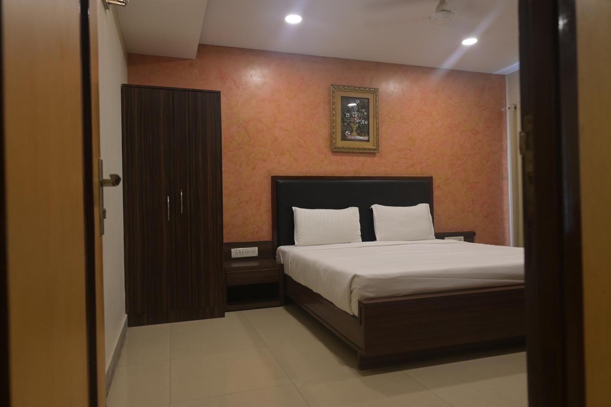 The Wave International Resort Bundu Exterior photo